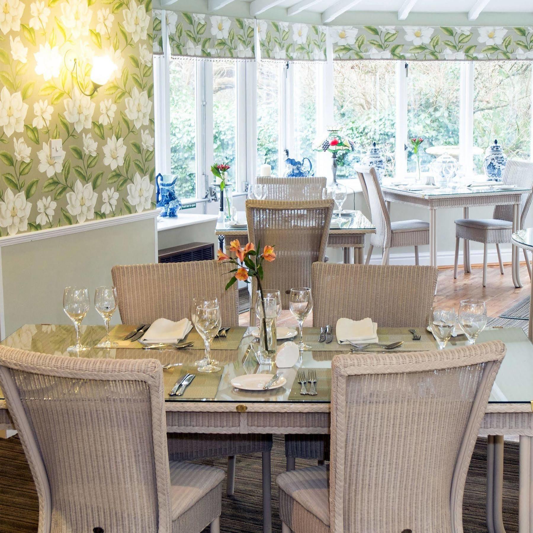 Wilton Court Restaurant With Rooms Ross-on-Wye Exterior foto