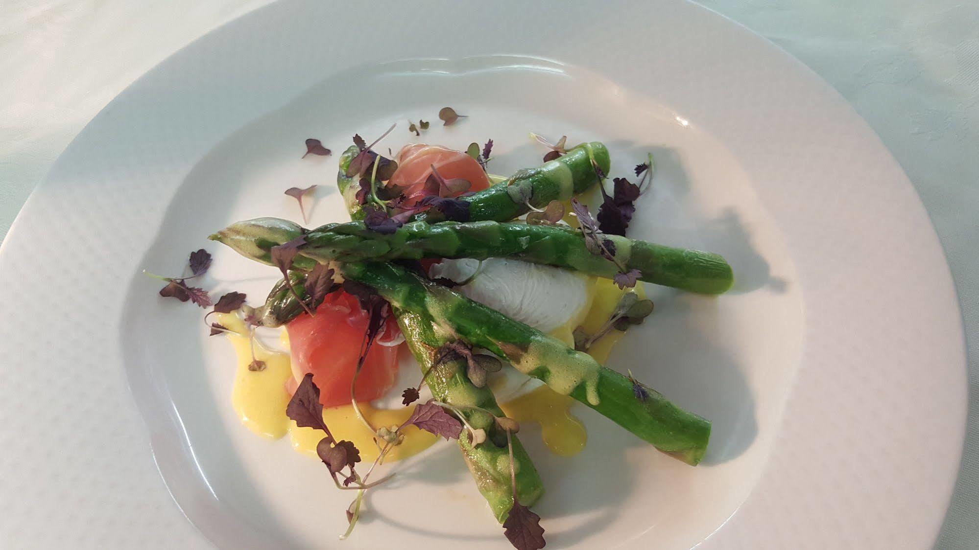 Wilton Court Restaurant With Rooms Ross-on-Wye Exterior foto
